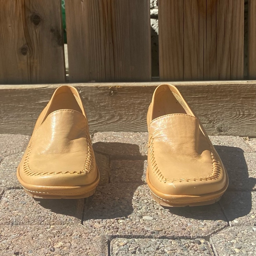 Nickels women tan colour made in Brazil slip on loafers. Size 7M. Used.